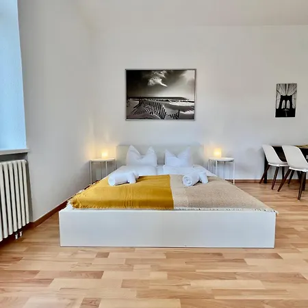 Dill Apartment Dresden Am Blauen Wunder Экстерьер фото